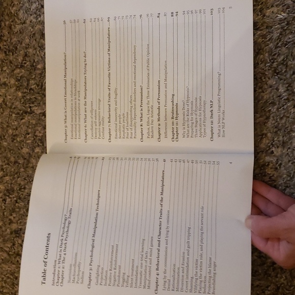 Books - Picture 7 of 9